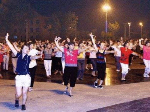 廣場(chǎng)舞成為潮流？可你不知道關(guān)于廣場(chǎng)舞的大秘密！